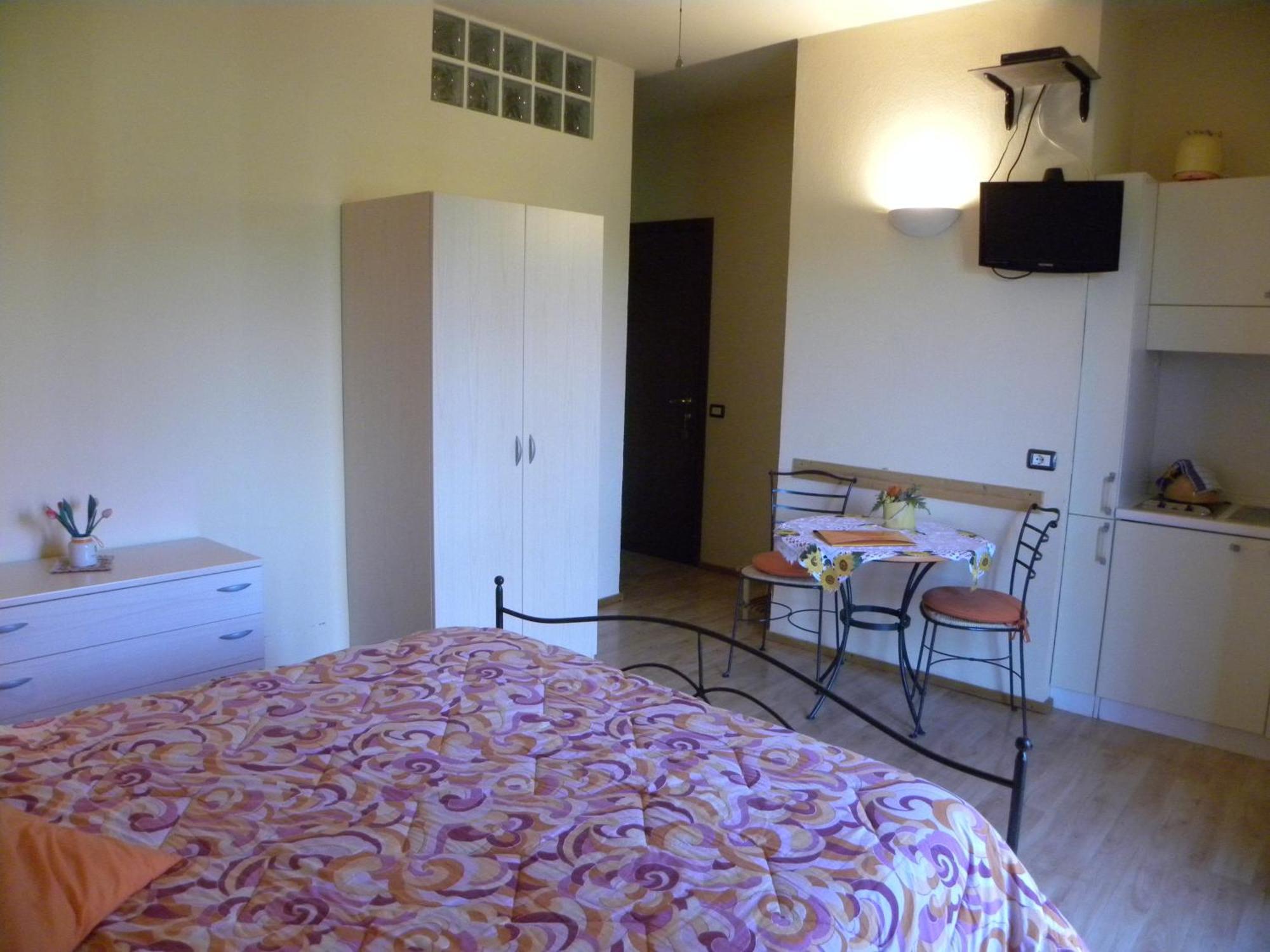 Agriturismo Fano'S Farm Suno ภายนอก รูปภาพ