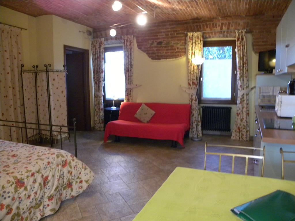 Agriturismo Fano'S Farm Suno ห้อง รูปภาพ