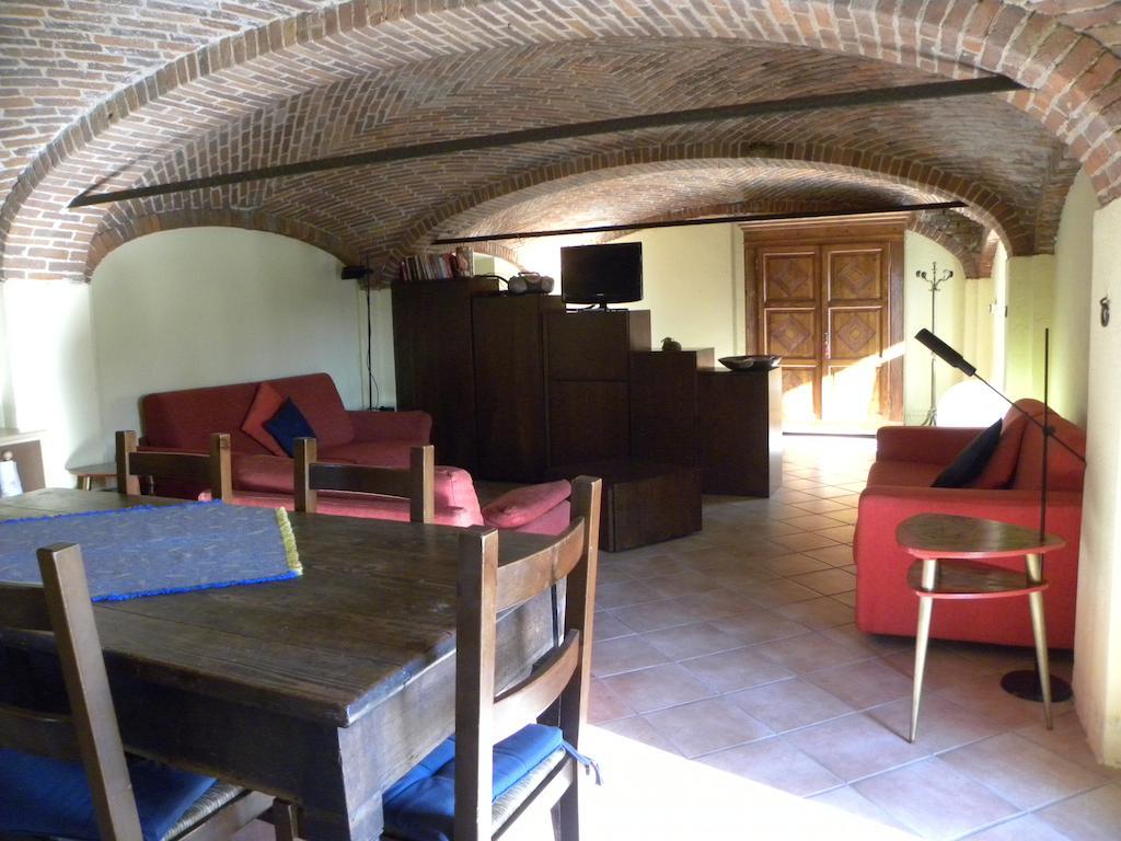 Agriturismo Fano'S Farm Suno ห้อง รูปภาพ
