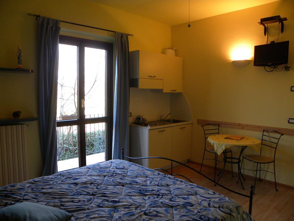 Agriturismo Fano'S Farm Suno ห้อง รูปภาพ